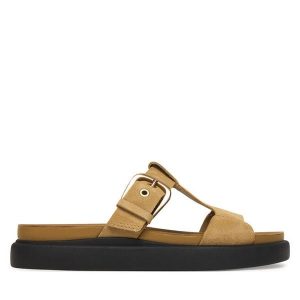 Klapki Clarks. Brązowe klapki Clarks, bez wzorów, bez obcasa. Za 429,99 zł.