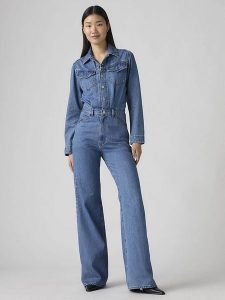 Levi's Kombinezon dżinsowy w kolorze niebieskim rozmiar: S. Niebieskie kombinezony Levi's®, s, bez wzorów, z bawełny, bez kołnierzyka, bez ramiączek. Za 179,80 zł.