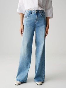 OPUS Dżinsy "Melly" - Palazzo fit - w kolorze błękitnym rozmiar: 40/L32. Niebieskie jeansy Opus, z aplikacjami, ze skóry, z podwyższonym stanem. Za 249,95 zł.