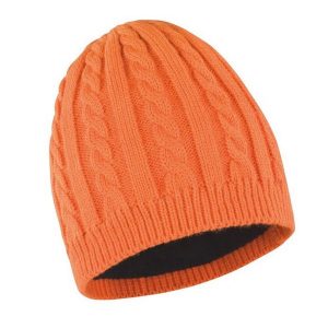 Czapka Z Dzianiny Mariner. Czarne czapki RESULT WINTER ESSENTIALS, bez wzorów, z dzianiny. Za 39,99 zł.
