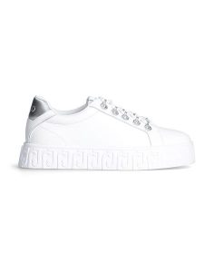 Liu Jo Sneakersy w kolorze białym rozmiar: 39. Białe trampki Liu Jo, bez wzorów, z materiału, bez zapięcia. Za 385,62 zł.