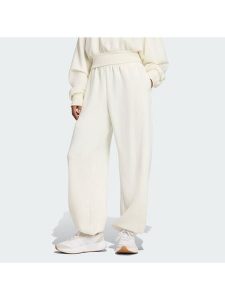 Adidas Spodnie dresowe Soft Lux JV9896 Kremowy Regular Fit. Białe spodnie dresowe ADIDAS, l, bez wzorów, z dresówki. Za 329,99 zł.