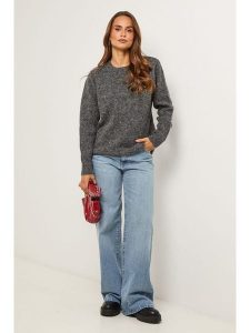 Soft Cashmere Sweter w kolorze antracytowym rozmiar: 40/42. Czarne swetry oversize Soft Cashmere, bez wzorów, z kaszmiru, bez ramiączek. Za 100,99 zł.
