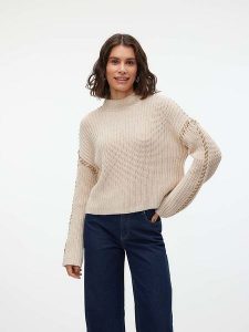 Vero Moda Sweter "New Cream" w kolorze beżowym rozmiar: M. Brązowe swetry oversize Vero Moda, m, bez wzorów, ze splotem, bez ramiączek. Za 114,44 zł.