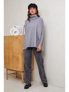 Soft Cashmere Golf w kolorze szarym rozmiar: 38/40. Szare swetry oversize Soft Cashmere, bez wzorów, z kaszmiru, bez ramiączek. Za 104,99 zł.