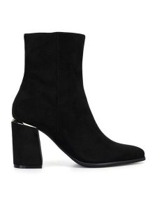 Nine West Botki WFA3000-1 Czarny. Czarne botki Nine West, bez wzorów, z materiału, bez obcasa, na słupku, bez zapięcia. Za 279,99 zł.