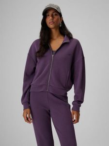 4F Bluza dresowa loose bez kaptura damska - fioletowa S. Fioletowe bluzy 4f, s, bez wzorów, z dresówki, bez kaptura. Za 169,99 zł.