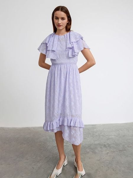 BGN Sukienka w kolorze lawendowym rozmiar: 34. Różowe sukienki BGN, na imprezę, bez wzorów, bez kołnierzyka, bez ramiączek, midi. Za 100,99 zł.