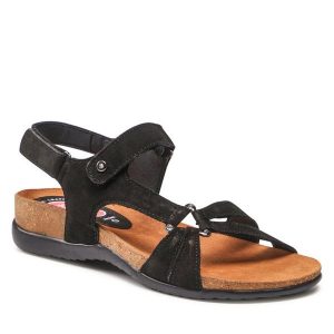 Sandały Go Soft. Czarne sandały Go Soft, bez wzorów, bez obcasa, na płaskiej podeszwie, bez zapięcia. Za 179,99 zł.