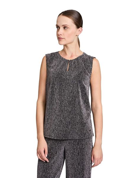 BETTY & CO Bluzka w kolorze czarnym rozmiar: 46. Czarne bluzki Betty & Co, bez wzorów, bez kołnierzyka, bez ramiączek. Za 69,91 zł.