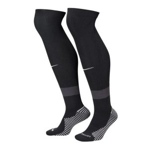 Podkolanówki Piłkarskie Strike Dla Kobiet. Czarne skarpetki Nike, bez wzorów. Za 116,99 zł.