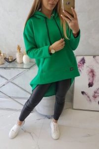 Bluza ocieplana z długim tyłem i kapturem zielona. Zielone bluzy KESI, l, bez wzorów, z bawełny. Za 238,37 zł.