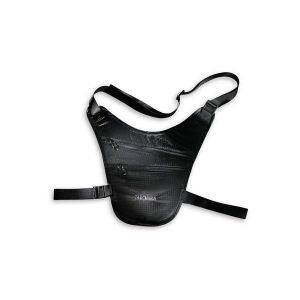 Saszetka Tatonka Skin Chest Holster. Czarne nerki i saszetki Tatonka, bez wzorów. Za 78,99 zł.
