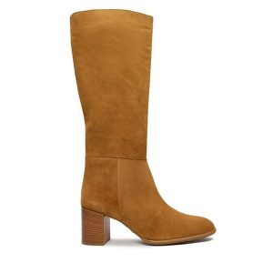 Kozaki HÖGL. Brązowe kozaki HÖGL, bez wzorów, bez obcasa, na słupku, bez zapięcia. Za 789,99 zł.