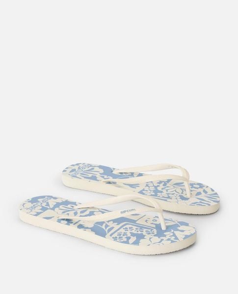 Japonki damskie Rip Curl Mixed Bloom Open Toe. Niebieskie klapki Rip Curl, bez wzorów, z materiału, z otwartym noskiem, bez obcasa. Za 94,99 zł.