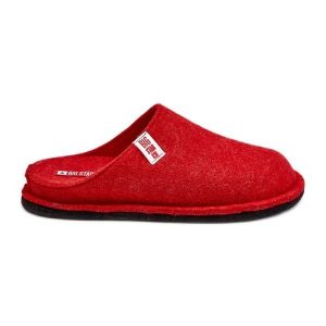 Klasyczne Damskie Papcie Big Star KK276012 Czerwone. Czerwone kapcie bez wzorów, z materiału. Za 229,32 zł.