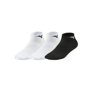 Skarpety Mizuno Training Mid 3 pary. Białe skarpetki Mizuno, bez wzorów. Za 29,99 zł.