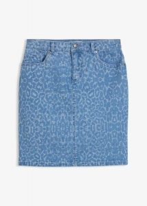 Spódnica jeansowa. Niebieskie spódnice bonprix, bez wzorów, z jeansu. Za 132,99 zł.