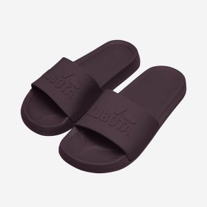 Klapki Kubota Basenowe Basic Plain Bordowe. Czerwone klapki Kubota, bez wzorów, z materiału, bez obcasa. Za 69,99 zł.