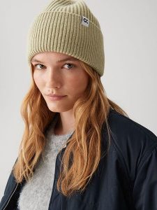 OPUS Czapka beanie w kolorze jasnozielonym rozmiar: onesize. Zielone czapki Opus, bez wzorów, z materiału. Za 96,83 zł.