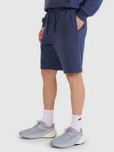 4F Szorty dresowe w kolorze granatowym rozmiar: L. Niebieskie szorty 4f, bez wzorów, z dresówki. Za 73,76 zł.