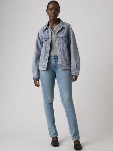 Levi's Dżinsy "712" - Slim fit - w kolorze błękitnym rozmiar: W33/L32. Niebieskie jeansy Levi's®, z aplikacjami. Za 219,26 zł.
