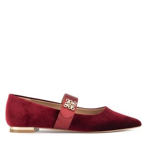 Baleriny Nine West. Czerwone balerinki Nine West, bez wzorów, bez obcasa, bez zapięcia. Za 219,99 zł.
