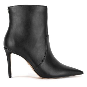 Botki Nine West. Czarne botki Nine West, bez wzorów, bez obcasa, na szpilce, bez zapięcia. Za 249,99 zł.