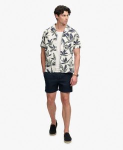 Superdry Koszula Cabana Poolside krótki rękaw z bawełny organicznej. Brązowe koszule Superdry, m, bez wzorów, z bawełny, bez kołnierzyka, bez ramiączek. Za 223,50 zł.