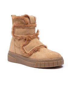 Foreverfolie Kozaki zimowe w kolorze jasnobrązowym rozmiar: 38. Brązowe kozaki Foreverfolie, na zimę, bez wzorów, bez obcasa, bez zapięcia. Za 130,99 zł.