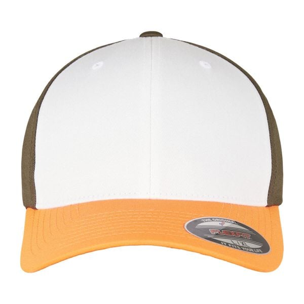 Czapka Z Daszkiem 3 Tone. Białe czapki FLEXFIT, bez wzorów. Za 77,99 zł.