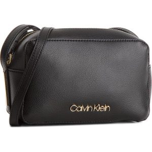 Torebka CALVIN KLEIN - Frame Camera Bag K60K604372 001. Listonoszki marki Calvin Klein. W wyprzedaży za 289,00 zł.