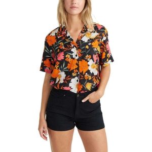 Szorty Damskie O'Neill Essentials Stretch 5 Pkt. Czarne szorty O'Neill, bez wzorów, z materiału, sportowe. Za 269,00 zł.