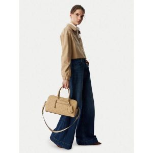 Torebka MICHAEL Michael Kors. Brązowe kuferki MICHAEL Michael Kors, bez wzorów, bez dodatków. Za 1 469,00 zł.
