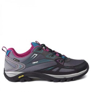 Buty turystyczne damskie Chiruca Aruba. Niebieskie buty trekkingowe CHIRUCA, z gore-texu, bez zapięcia. W wyprzedaży za 466,50 zł.