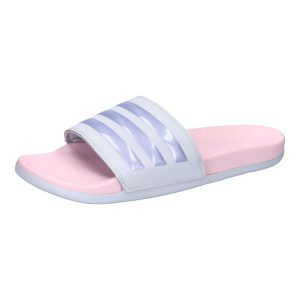 Klapki damskie adidas Adilette Comfort. Białe klapki ADIDAS, bez wzorów, z materiału, bez obcasa. Za 156,50 zł.