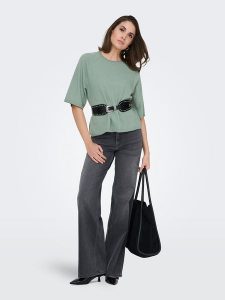 ONLY Sweter w kolorze zielonym rozmiar: S. Zielone swetry oversize ONLY, s, bez wzorów, z materiału, bez ramiączek. Za 60,99 zł.