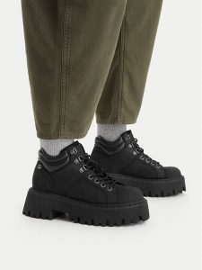 G-Star Raw Trapery CEO-WI34-MANYA-06 Czarny. Czarne buty zimowe G-Star Raw, z nubiku, bez obcasa, bez zapięcia. Za 399,99 zł.