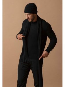 Perfect Cashmere Kaszmirowy szal "Kelly" w kolorze czarnym - 200 x 30 cm rozmiar: onesize. Czarne szaliki Perfect Cashmere, bez wzorów, z kaszmiru. Za 260,99 zł.