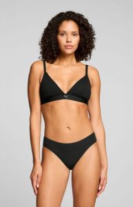 Puma stringi damskie 3-pack czarne. Czarne stringi Puma, bez wzorów, z bawełny. Za 156,20 zł.