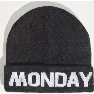 Czapka Monday - Czarny. Czapki marki Sinsay. W wyprzedaży za 7,99 zł.