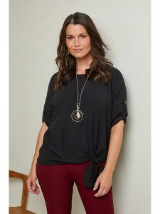 Curvy Lady Bluzka w kolorze czarnym rozmiar: 44/46. Czarne bluzki Curvy Lady, bez wzorów, klasyczne, bez kołnierzyka, bez ramiączek. Za 92,21 zł.