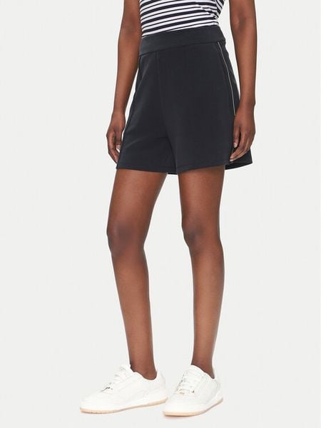 EA7 Emporio Armani Szorty materiałowe 7W000176 AF12643 UC001 Czarny Regular Fit. Czarne szorty EA7 Emporio Armani, bez wzorów, z materiału. Za 299,99 zł.