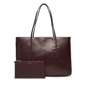 Torebka Calvin Klein. Czerwone shopper bag Calvin Klein, bez wzorów, bez dodatków. Za 419,99 zł.