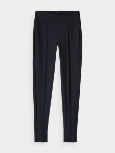 4F Legginsy dzianinowe damskie - czarne XS. Czarne legginsy 4f, bez wzorów, z dzianiny, z podwyższonym stanem. W wyprzedaży za 59,99 zł.