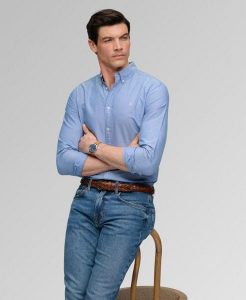 Superdry Koszula Classic Oxford z długim rękawem z bawełny organicznej. Niebieskie koszule Superdry, xl, bez wzorów, z bawełny, bez kołnierzyka, bez ramiączek. Za 333,35 zł.