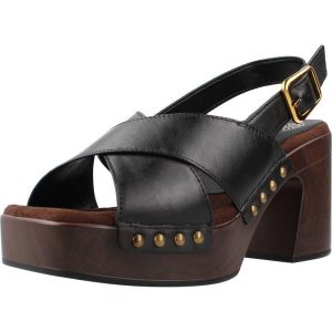 Sandały UNISA OBRA GRA Czarny. Czarne buty trekkingowe Unisa, ze skóry, bez zapięcia. Za 386,99 zł.