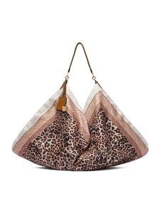 Liu Jo Torebka AA6194 T2745 Brązowy. Brązowe torebki klasyczne Liu Jo, bez wzorów, z materiału, bez dodatków. Za 469,99 zł.