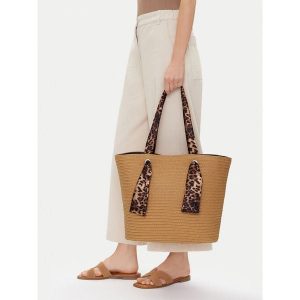 Torebka DeeZee. Brązowe torebki klasyczne DeeZee, bez wzorów, bez dodatków. Za 119,99 zł.