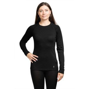 Koszulka trekkingowa damska Smartwool Classic All-Season Merino Base Layer LS. Czarne bluzki Smartwool, bez wzorów, casualowe, bez kołnierzyka, bez ramiączek. Za 303,99 zł.